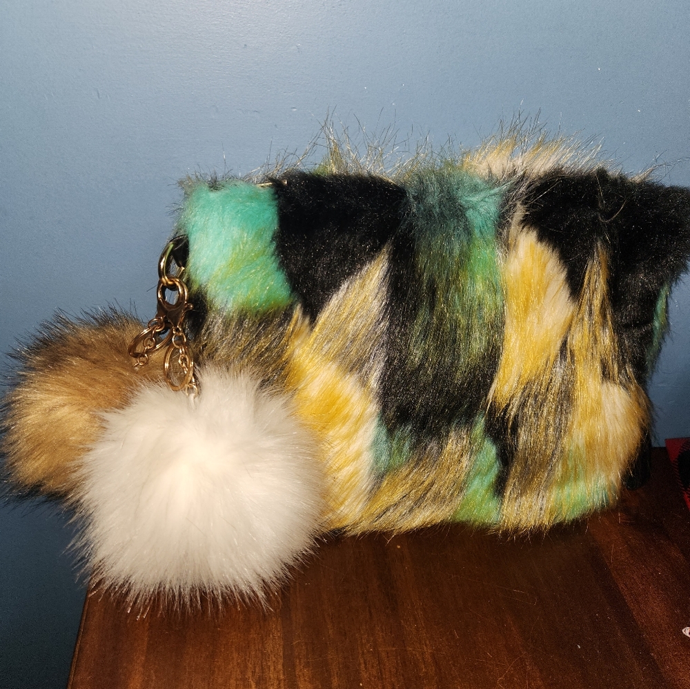 Faux fur clutch bag / cosmetic bag - green/black/yellow - large size - 12x10